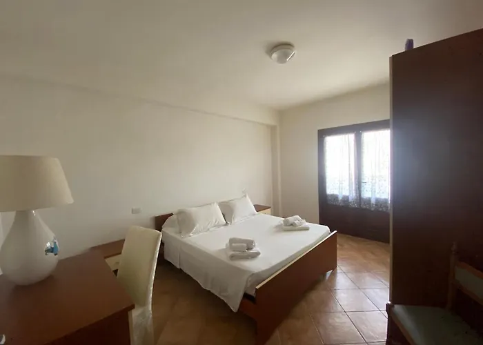 Alojamento de Acomodação e Pequeno-almoço Cancelletto # 3*