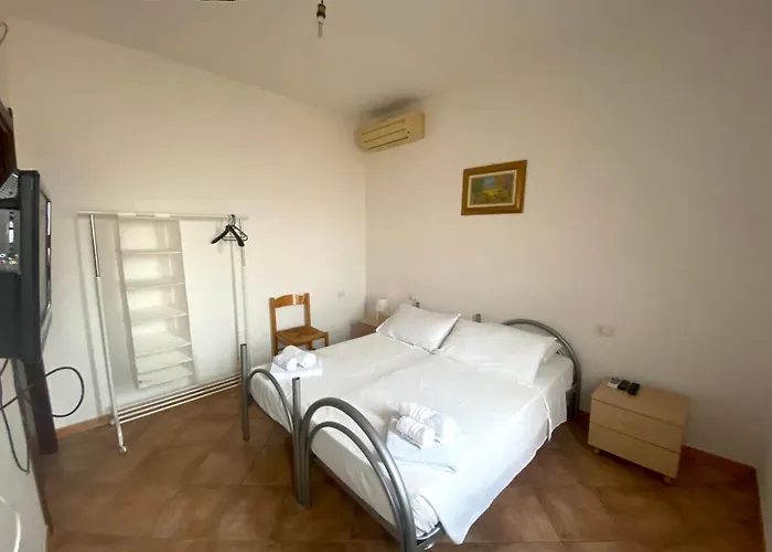 Alojamento de Acomodação e Pequeno-almoço Cancelletto # 3*